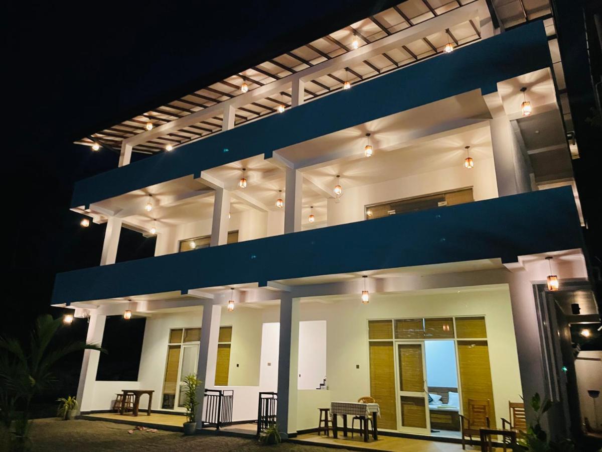 Dk Zur Einkenr Hotel 아항가마 외부 사진