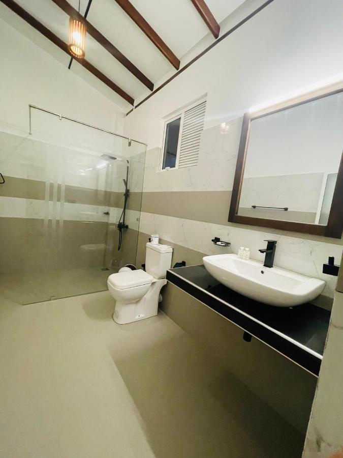 Dk Zur Einkenr Hotel 아항가마 외부 사진