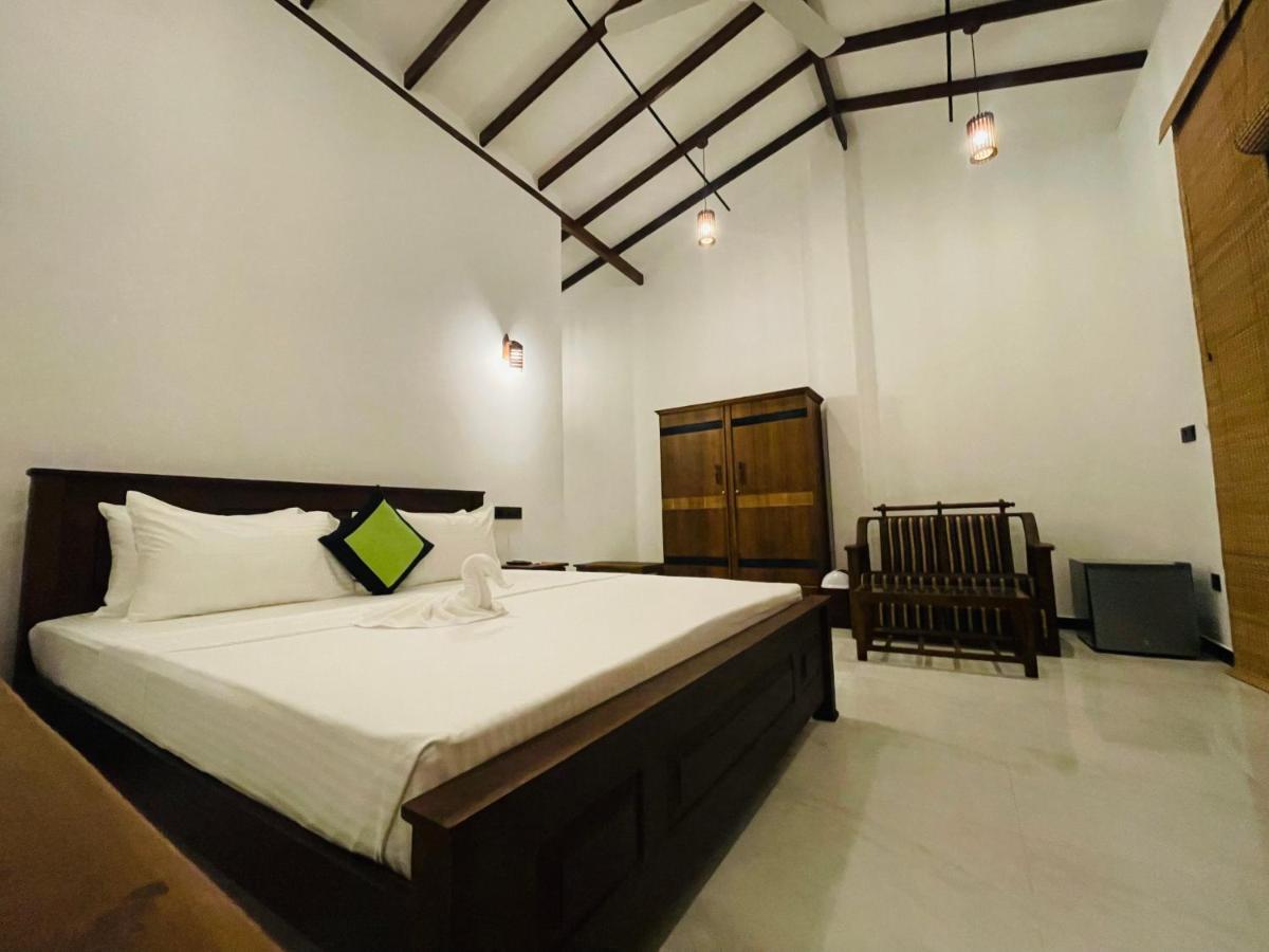 Dk Zur Einkenr Hotel 아항가마 외부 사진