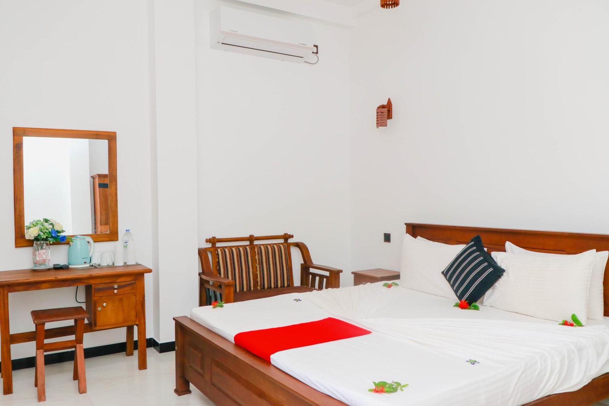 Dk Zur Einkenr Hotel 아항가마 외부 사진